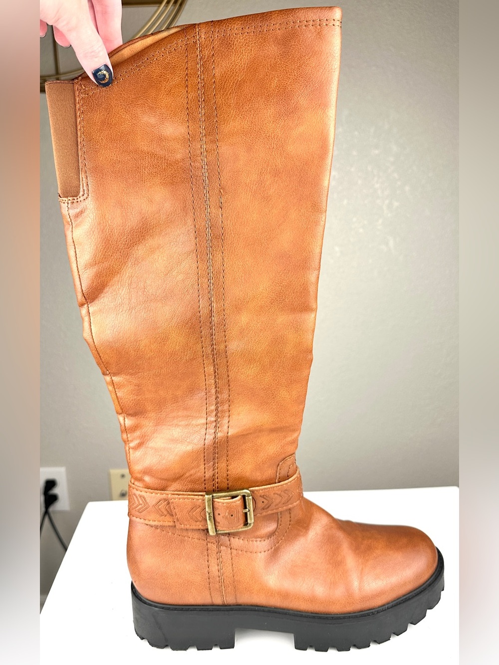 Zodiac Solana Cognac Knee High Riding Boots Lug Sole Buckle Size 8.5